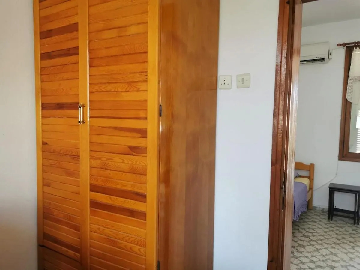 Peaceful Apartment 150 M From The Sea Kusadasi